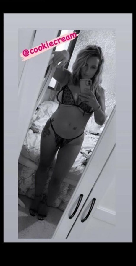 Nacktes geleaktes OnlyFans-Foto von Cookiecream