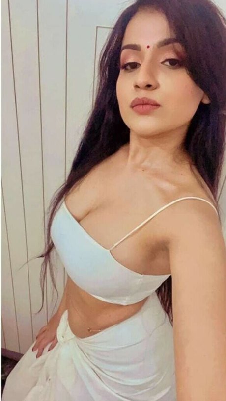 Nidhi Chaudhary