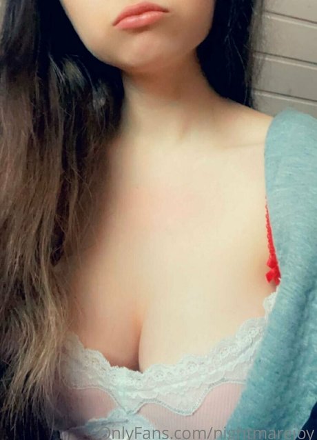 Nacktes geleaktes OnlyFans-Foto von Nightmarejoy