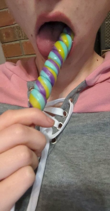 Nacktes geleaktes OnlyFans-Foto von Littlepaganprincess