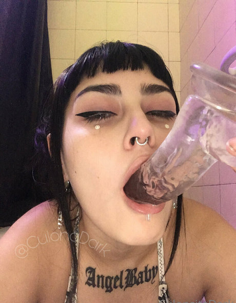 Nacktes geleaktes OnlyFans-Foto von Culonadark