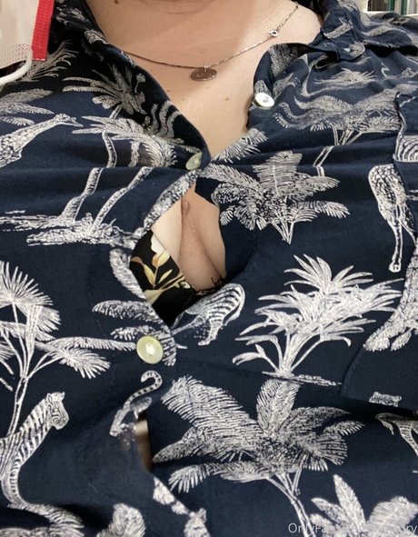 Nacktes geleaktes OnlyFans-Foto von Nojury