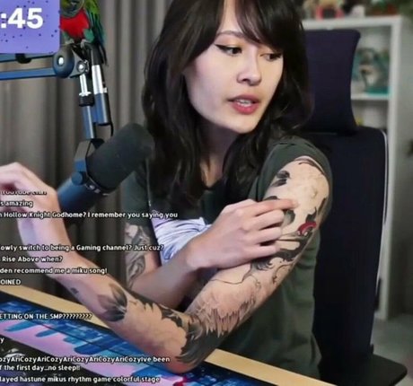 Nacktes geleaktes OnlyFans-Foto von Jaiden Animations