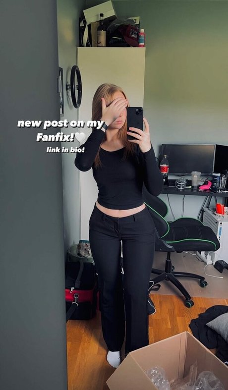 Nacktes geleaktes OnlyFans-Foto von Gingerfridaj