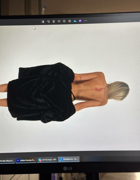 Nacktes geleaktes OnlyFans-Foto von May Arev