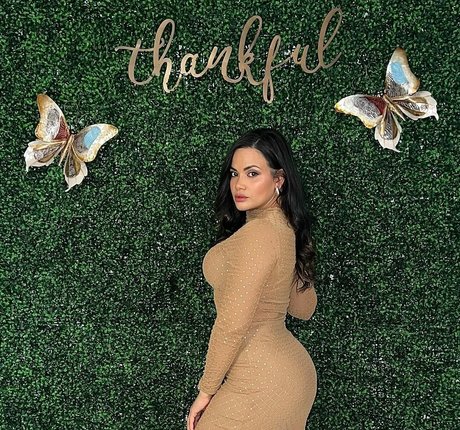 Nacktes geleaktes OnlyFans-Foto von Samantha Sepulvada