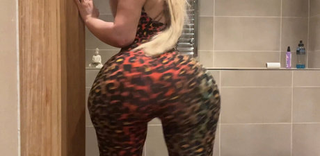 Bootybyshelll