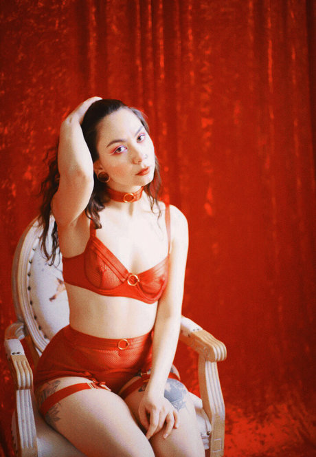 Nacktes geleaktes OnlyFans-Foto von Kitsunehime
