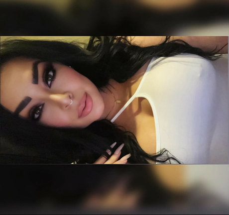Nacktes geleaktes OnlyFans-Foto von Misssandraa