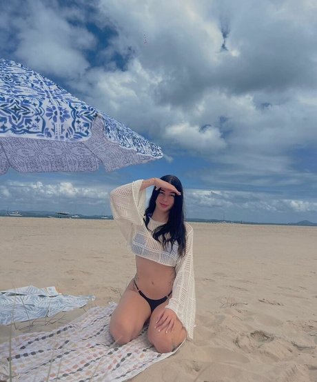 Nacktes geleaktes OnlyFans-Foto von Lilyinnes