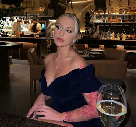 Nacktes geleaktes OnlyFans-Foto von Jana Blondie