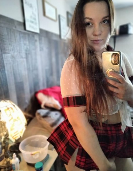 Nacktes geleaktes OnlyFans-Foto von Naughtysarahrosefree