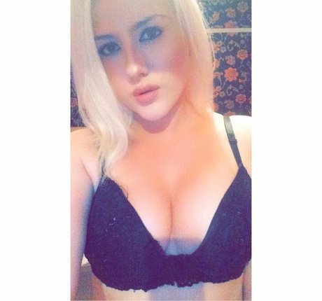 Nacktes geleaktes OnlyFans-Foto von Bethany Koko