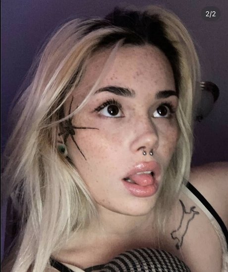 Nacktes geleaktes OnlyFans-Foto von Swoyal