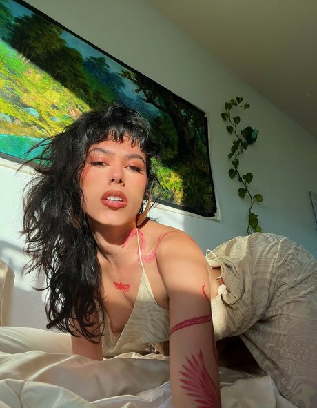 Vanessavenus21