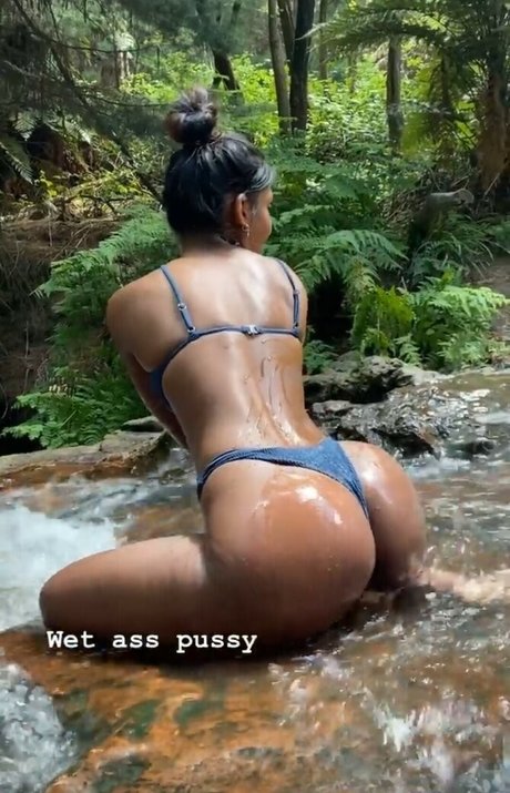 Nacktes geleaktes OnlyFans-Foto von Venorika