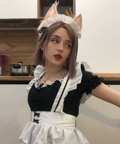 Nacktes geleaktes OnlyFans-Foto von Nenormova