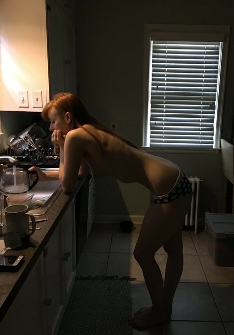 Nacktes geleaktes OnlyFans-Foto von Traveldanielle