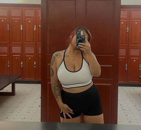 Nacktes geleaktes OnlyFans-Foto von Cat Nhem