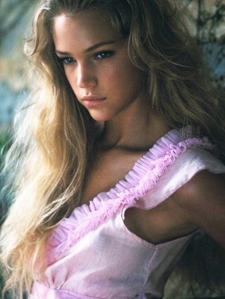 Esti Ginzburg