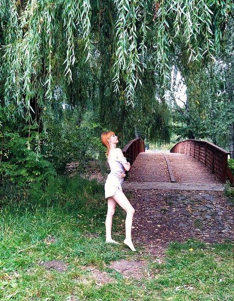 Nacktes geleaktes OnlyFans-Foto von Naturallilie