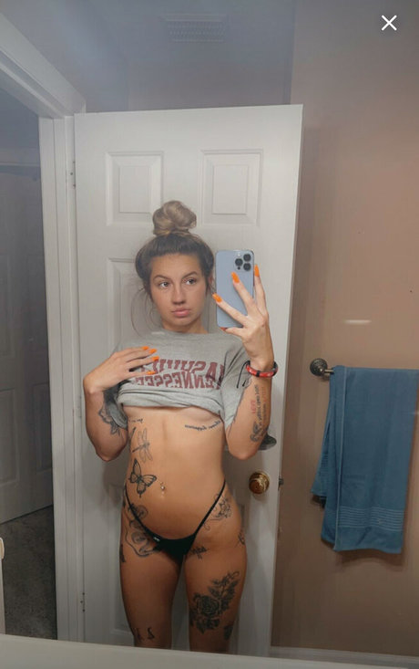 Nacktes geleaktes OnlyFans-Foto von Yoitzdee