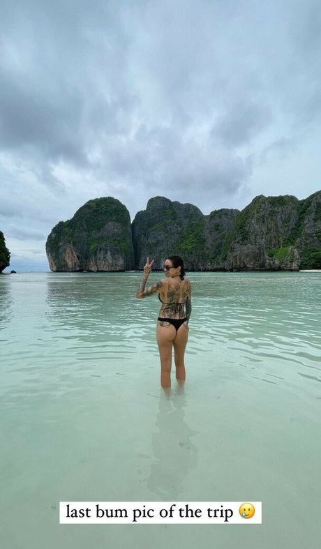 Nacktes geleaktes OnlyFans-Foto von Wisalallen