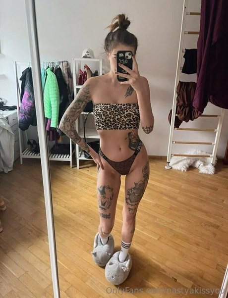 Nacktes geleaktes OnlyFans-Foto von Kisatanya