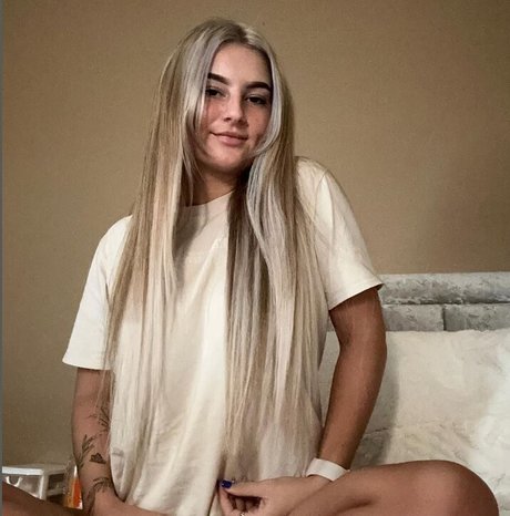 Nacktes geleaktes OnlyFans-Foto von Xtrahotsofia