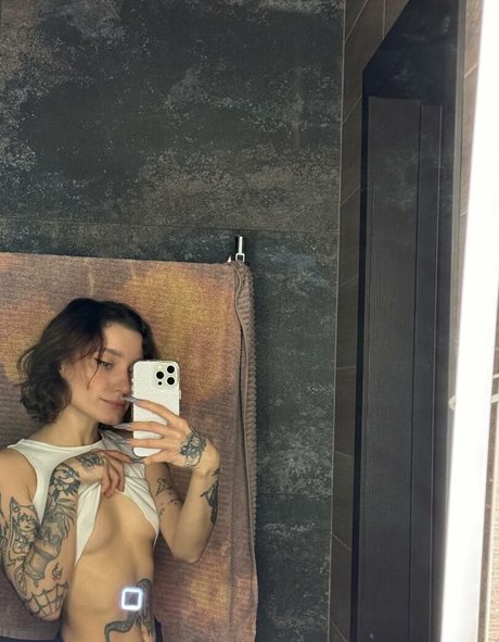 Kellymaywow