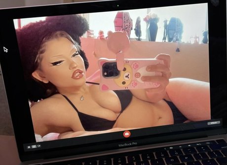Nacktes geleaktes OnlyFans-Foto von Ego Divinus