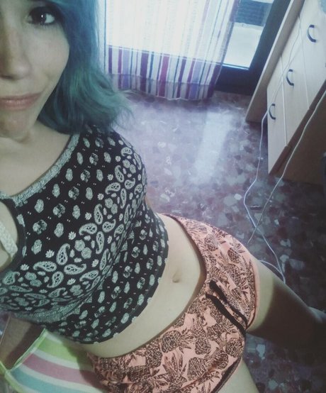 Nacktes geleaktes OnlyFans-Foto von Elyshuri