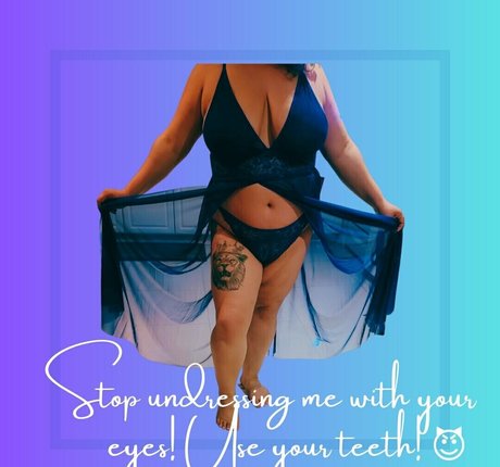 Curvycarla