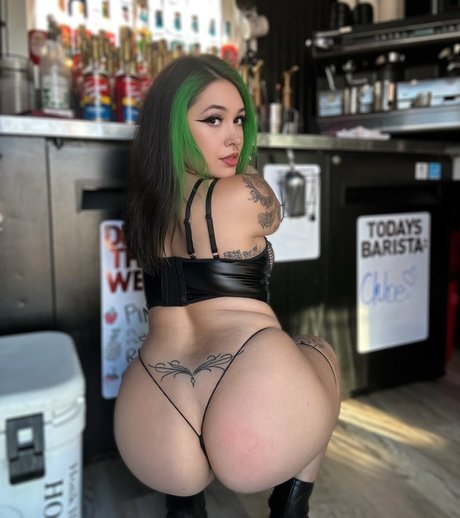 Nacktes geleaktes OnlyFans-Foto von Bbchlo