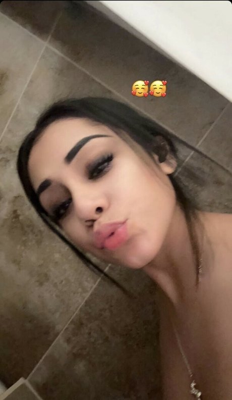 Nacktes geleaktes OnlyFans-Foto von Badgalxaria