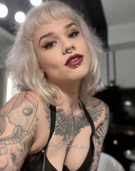 Long Tongue Fetish
