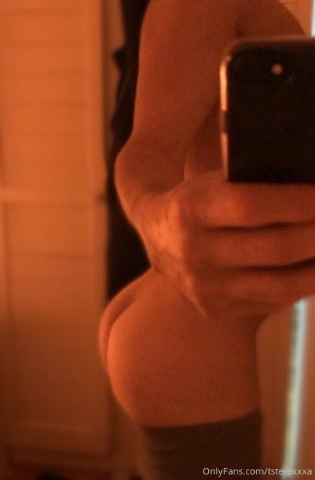 Nacktes geleaktes OnlyFans-Foto von Tsmendoza