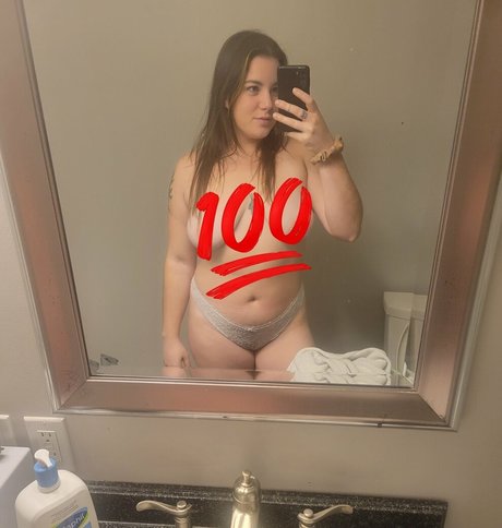 Nacktes geleaktes OnlyFans-Foto von Mxastrid