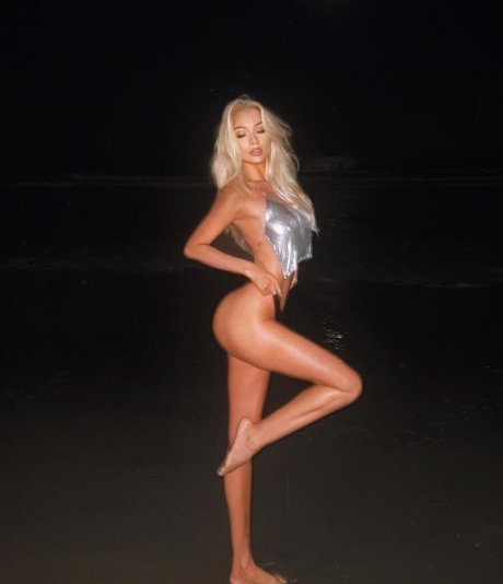 Nacktes geleaktes OnlyFans-Foto von Vlada Glukhova