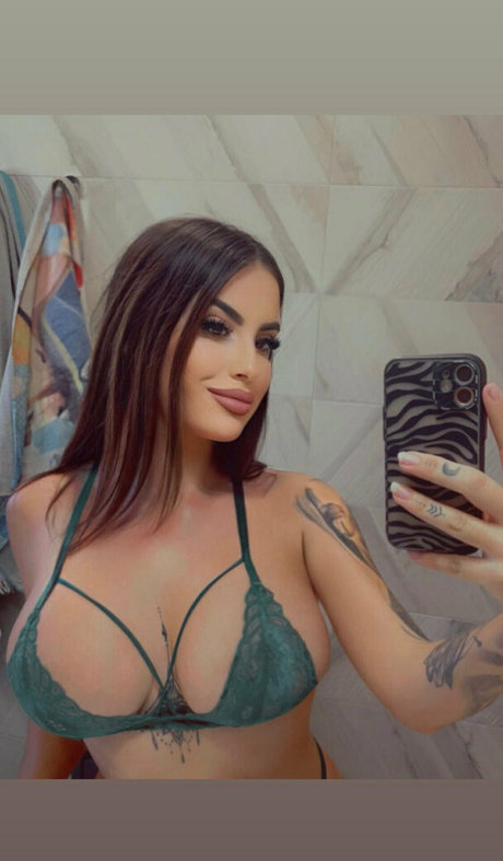 Alexiaalove