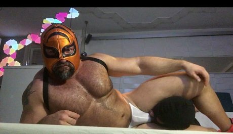 Musclesubmission