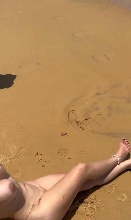 Nacktes geleaktes OnlyFans-Foto von Tal Da Loira