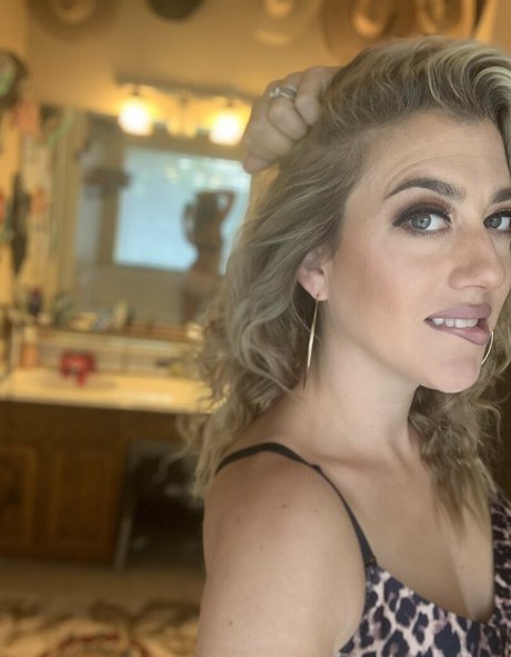 Nacktes geleaktes OnlyFans-Foto von Badasstxmama