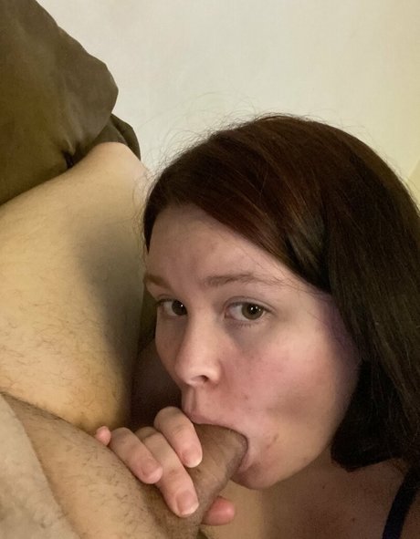Nacktes geleaktes OnlyFans-Foto von Rileelovee
