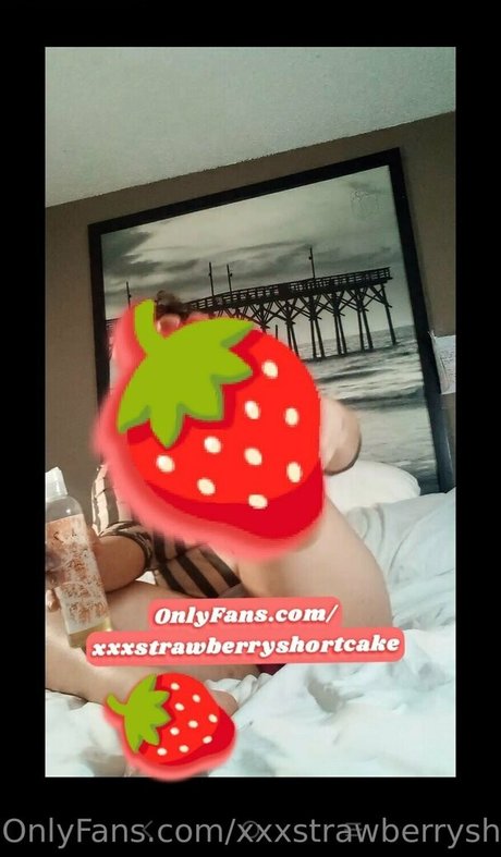 Nacktes geleaktes OnlyFans-Foto von Xxxstrawberryshortcake