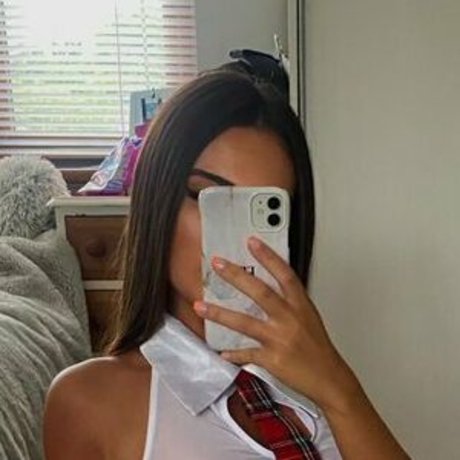 Nacktes geleaktes OnlyFans-Foto von Spicyteenduoxox