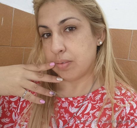 Nacktes geleaktes OnlyFans-Foto von Alexaxe418