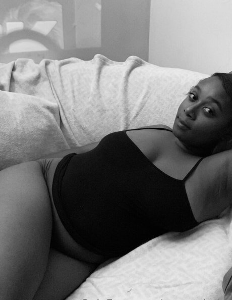 Nacktes geleaktes OnlyFans-Foto von Seannababe