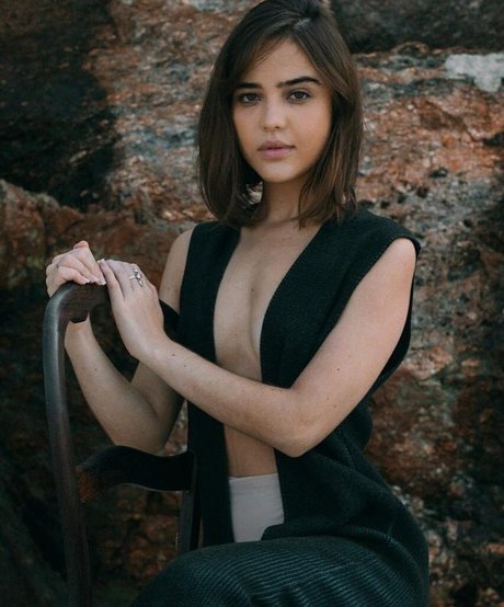 Nacktes geleaktes OnlyFans-Foto von Bella Piero
