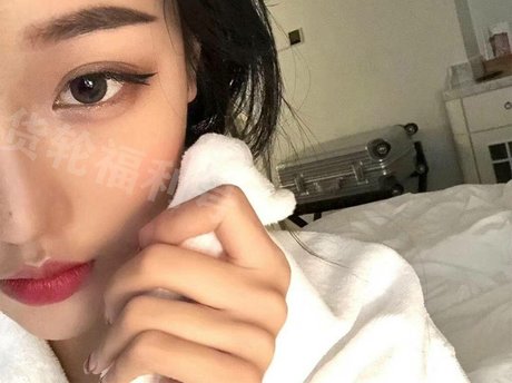 Nacktes geleaktes OnlyFans-Foto von Sweetwovo